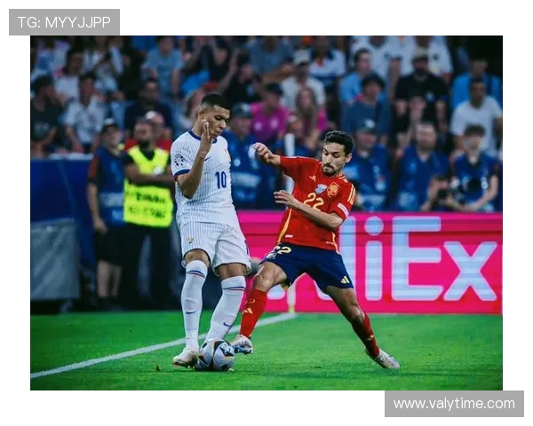 激烈对决再掀高潮最终比分逆转震惊全场引发球迷热议